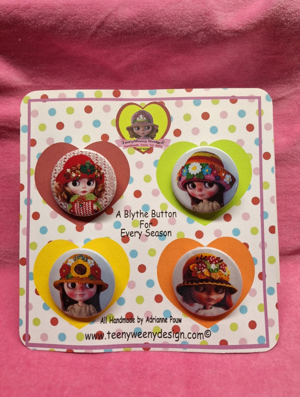 4 Blythe Buttons