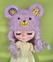 Blythe Hat Bearly Purple