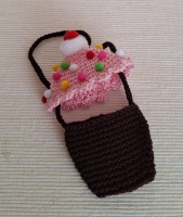 Blythe  Cupcake Purse 5