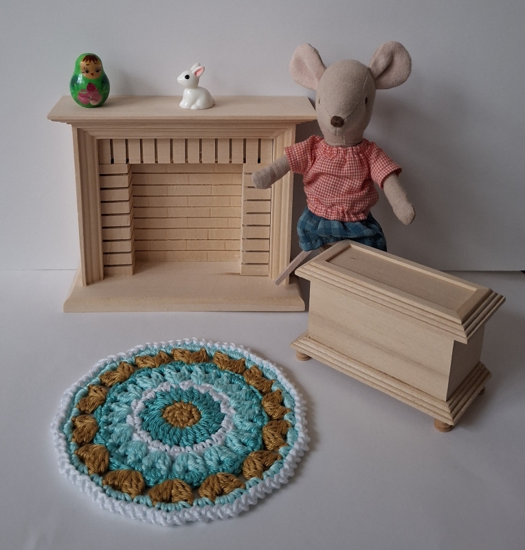 Dollshouse Rug Beach