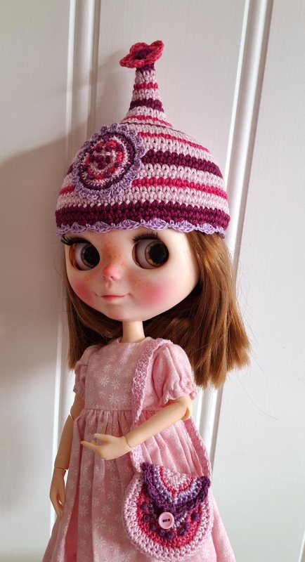 Blythe Hat and Purse "Purples and Pinks" (70 gram)