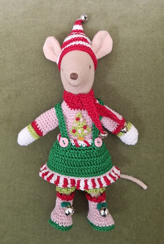 Outfit 7 Pc Set for Maileg "Little Skater" (50 gram)